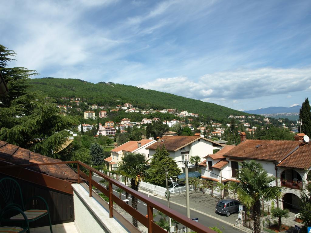 Apartment Meri Ičići Eksteriør billede