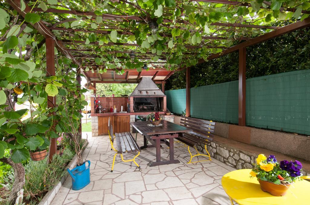 Apartment Meri Ičići Eksteriør billede