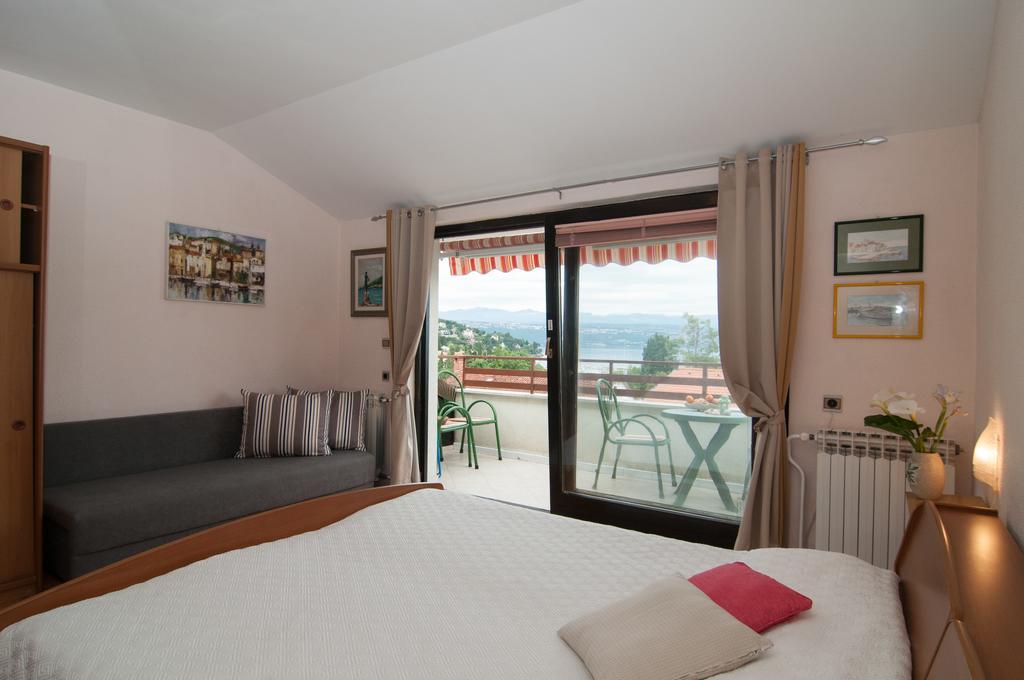 Apartment Meri Ičići Eksteriør billede
